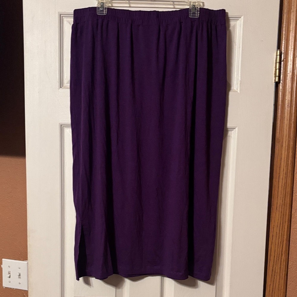 Elegant Purple Women's Skirt